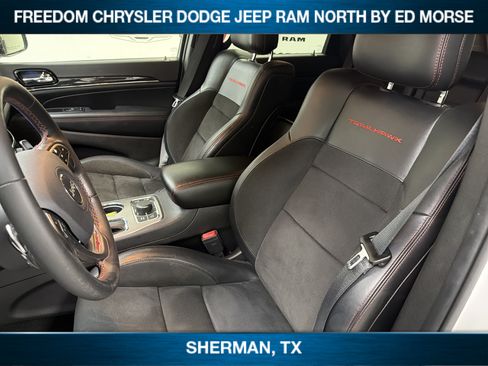 Used 2021 Jeep Grand Cherokee Trailhawk AWD/4WD image 7