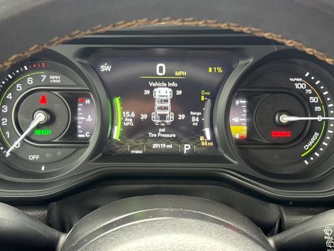 Used 2024 Jeep Wrangler Sport S image 22