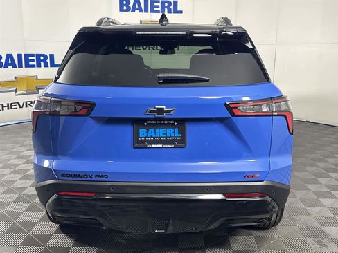 Used 2025 Chevrolet Equinox RS image 4