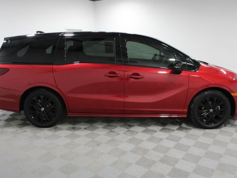 Used 2025 Honda Odyssey Sport-L image 28