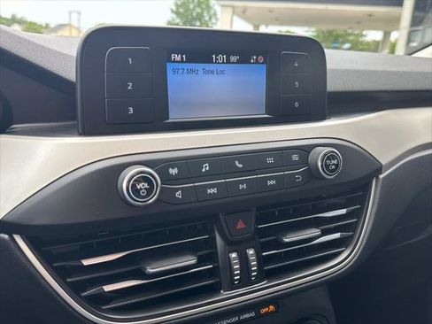 Used 2022 Ford Escape S FWD image 16