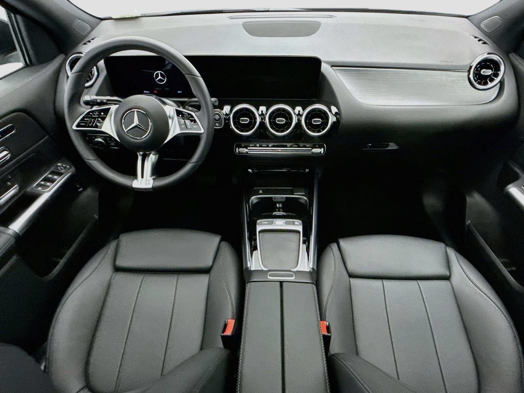 Used 2026 Mercedes-Benz GLA 250 image 13
