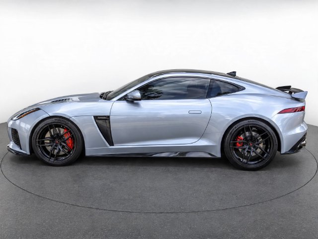 Used 2017 Jaguar F-TYPE SVR AWD/4WD image 6