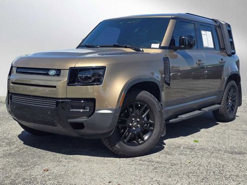 Used 2024 Land Rover Defender 110 S AWD/4WD image 1