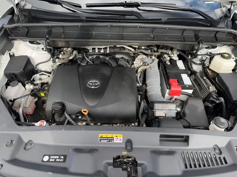 Used 2022 Toyota Highlander XSE image 9