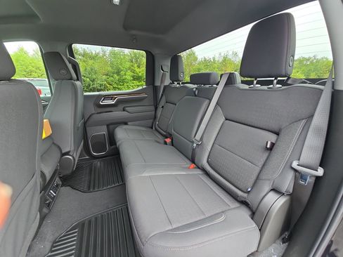 New 2026 GMC Sierra 1500 Elevation image 62