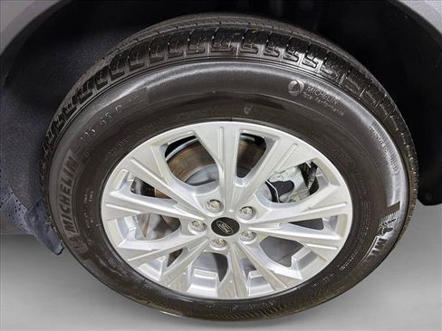 Used 2025 Ford Escape Active FWD image 19