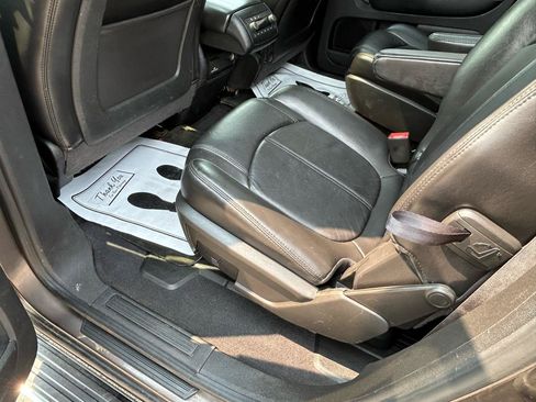 Used 2012 GMC Acadia SLT AWD/4WD image 11