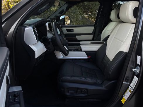 Used 2024 Toyota Sequoia Capstone AWD/4WD image 13