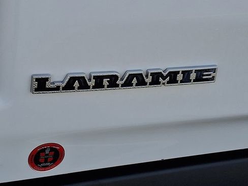 Used 2021 RAM 1500 Laramie w/ Sport Appearance Package AWD/4WD image 31