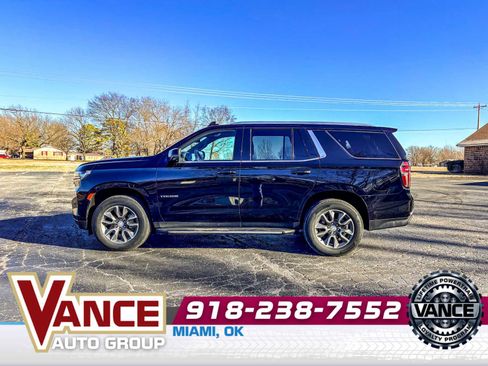 Used 2023 Chevrolet Tahoe LT w/ LT Signature Package image 4