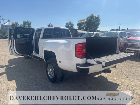 Used 2015 GMC Sierra 3500 Denali w/ Duramax Plus Package image 37