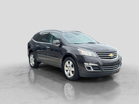 Used 2014 Chevrolet Traverse LTZ AWD/4WD image 8
