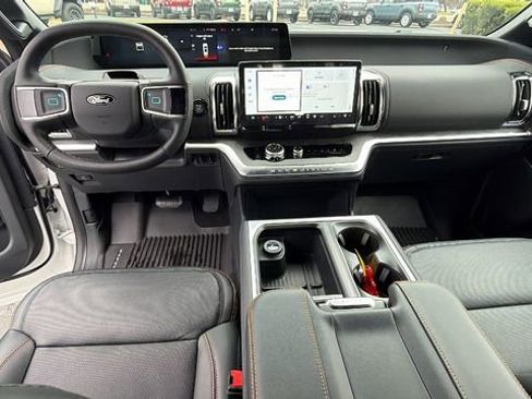 New 2026 Ford Expedition Tremor image 21