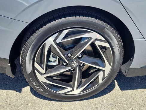 New 2026 Hyundai Sonata SEL FWD image 30