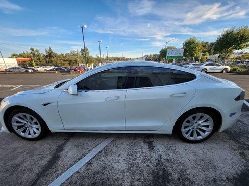 Used 2017 Tesla Model S 100D AWD/4WD image 3