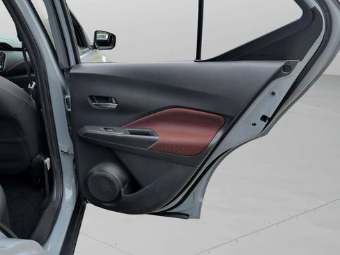 Used 2021 Nissan Kicks SR FWD image 36
