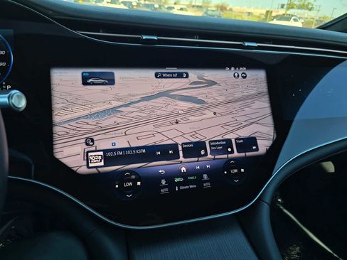 Used 2022 Mercedes-Benz EQS 580 4MATIC Sedan image 27