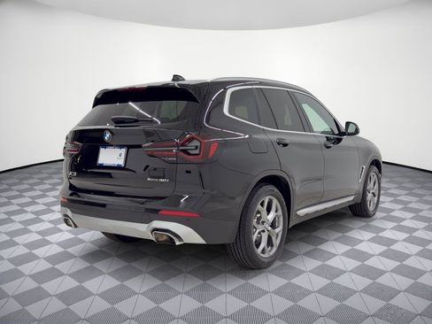 Used 2024 BMW X3 xDrive30i w/ Premium Package AWD/4WD image 9