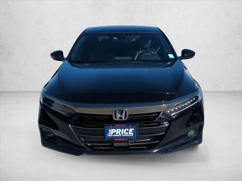 Used 2021 Honda Accord Sport image 2