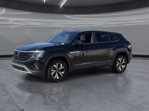 New 2026 Volkswagen Atlas Cross Sport SE image 3