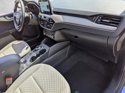 Used 2020 Ford Escape SE FWD image 20