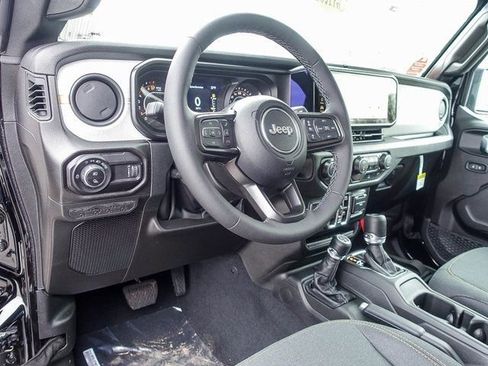 New 2026 Jeep Gladiator Sport image 2