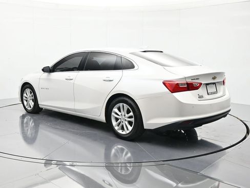 Used 2016 Chevrolet Malibu LT w/ Leather Package image 8