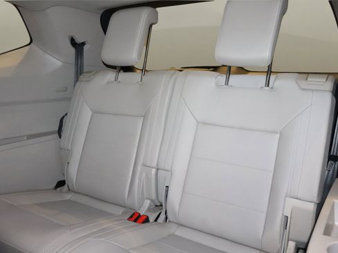 Used 2021 Volkswagen Atlas SEL image 17