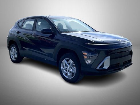 New 2026 Hyundai Kona SE AWD/4WD image 3