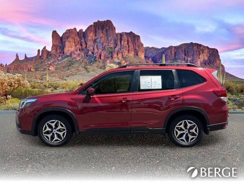 Used 2021 Subaru Forester Premium w/ Popular Package #1 image 3