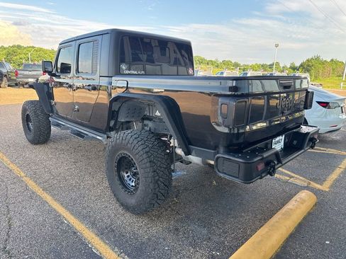 Used 2020 Jeep Gladiator Sport w/ Quick Order Package 24S AWD/4WD image 8
