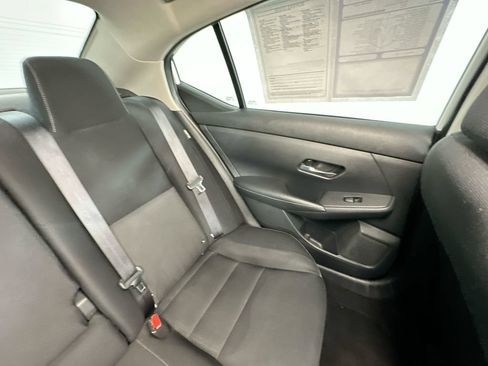 Used 2020 Nissan Sentra SV FWD image 14