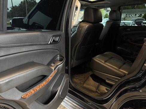 Used 2015 Chevrolet Tahoe LTZ AWD/4WD image 34