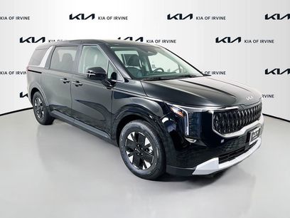 New 2026 Kia Carnival LXS