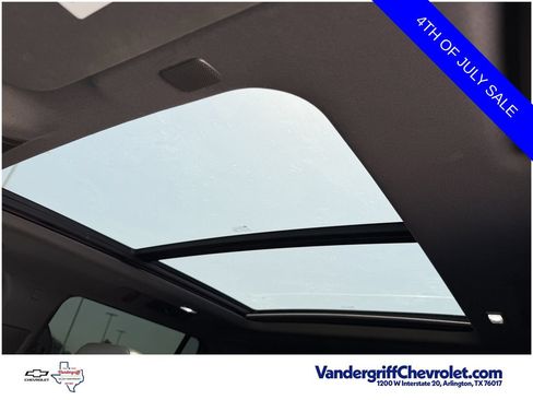 Used 2022 Chevrolet Tahoe LT w/ LT Signature Package RWD image 24