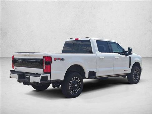 Used 2026 Ford F350 Platinum AWD/4WD image 5
