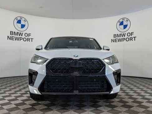 New 2026 BMW X2 xDrive28i w/ M Sport Package AWD/4WD image 4