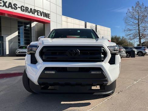 New 2026 Toyota Tacoma SR5 image 3