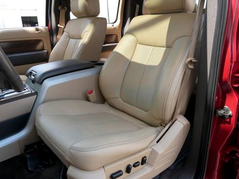 Used 2014 Ford F150 Lariat w/ Equipment Group 502A Luxury RWD image 30