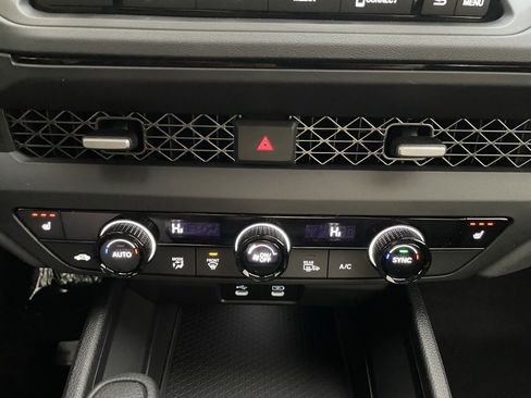 New 2025 Honda Accord SE image 15