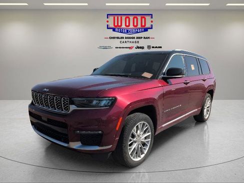Used 2023 Jeep Grand Cherokee L Summit w/ Advanced Protech Group IV AWD/4WD image 7