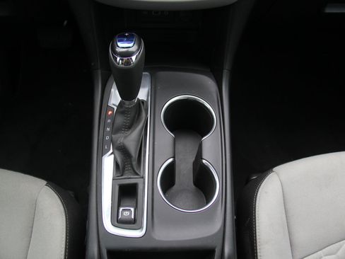 Used 2019 Chevrolet Equinox LS image 16