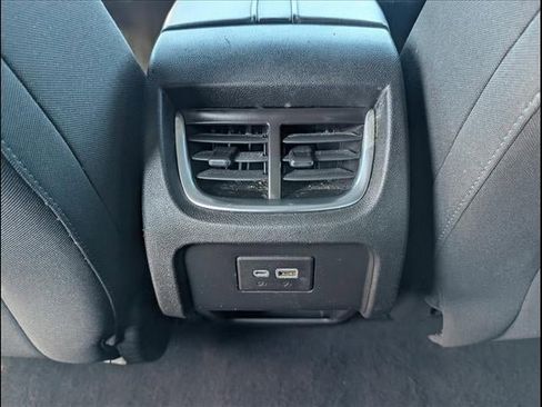 Used 2020 Chevrolet Blazer LT image 18