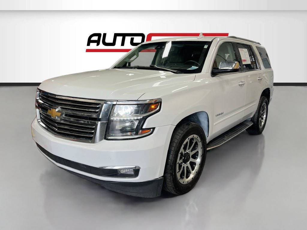 Used 2017 Chevrolet Tahoe Premier AWD/4WD image 3
