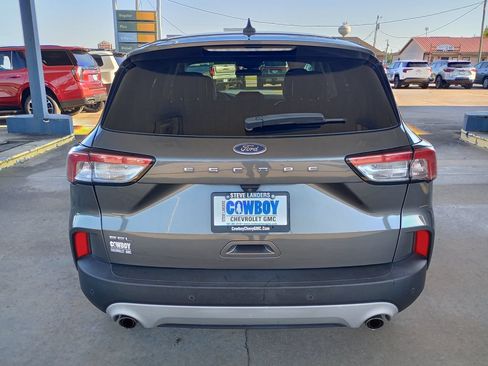 Used 2022 Ford Escape SEL FWD image 4