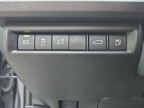 Used 2026 Toyota Camry SE FWD image 23