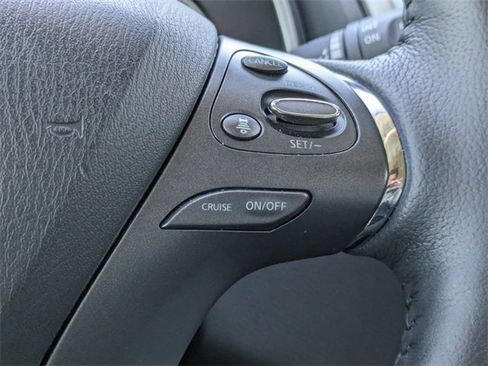 Used 2024 Nissan Murano SL image 31