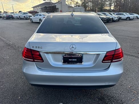 Used 2014 Mercedes-Benz E 350 Sedan image 6