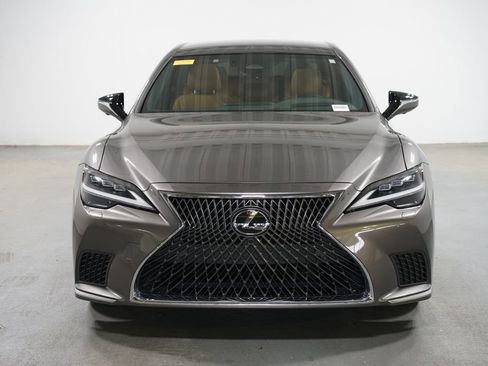 Used 2024 Lexus LS 500 w/ Interior Upgrade Package RWD image 2